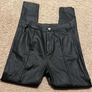 Princess Polly‎ black pleather pants NWOT size 2